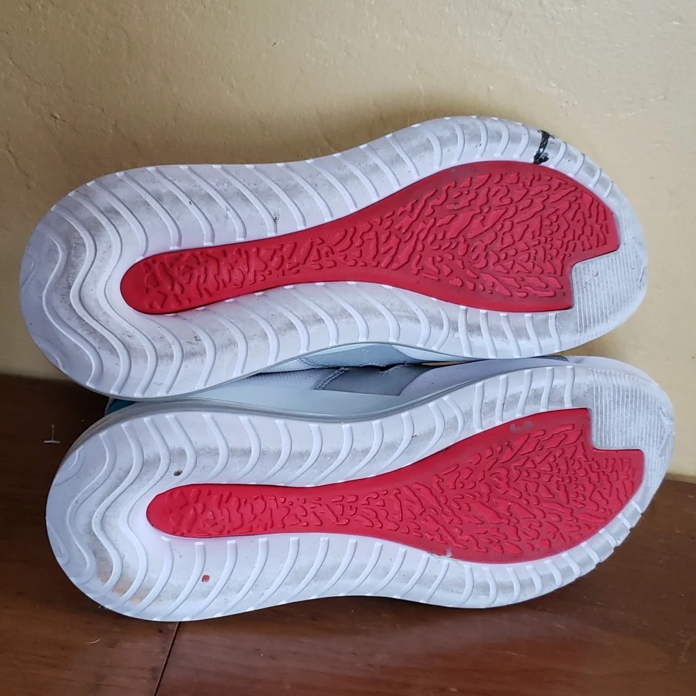 Jordan Air sneakers - Picture 5 of 8